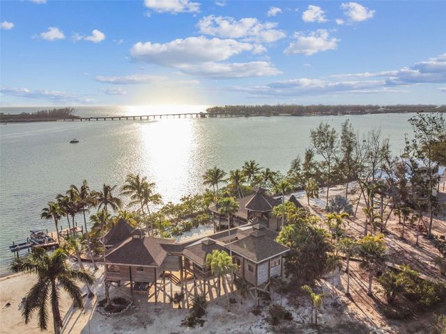 7147 LA LENAIRE DRIVE, Longboat Key, FL 34228