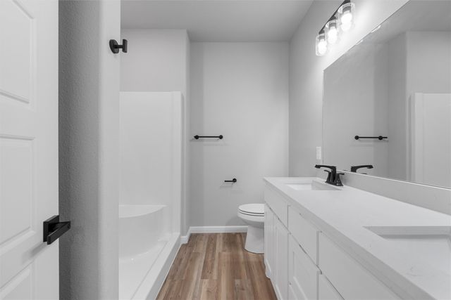 711 N College Street, West, TX 76691