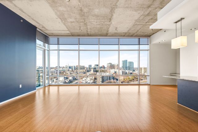 700 12th Ave S Unit 1411, Nashville, TN 37203