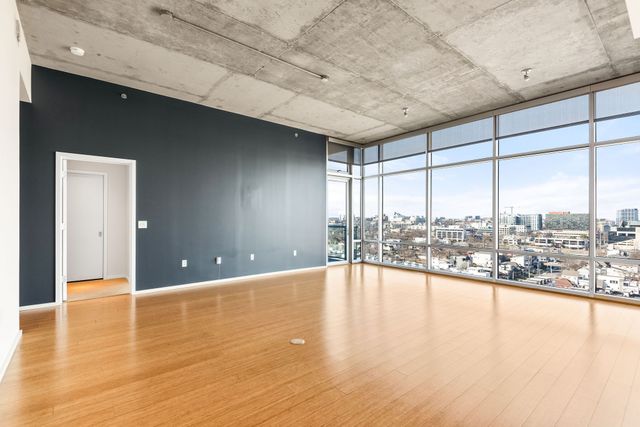 700 12th Ave S Unit 1411, Nashville, TN 37203