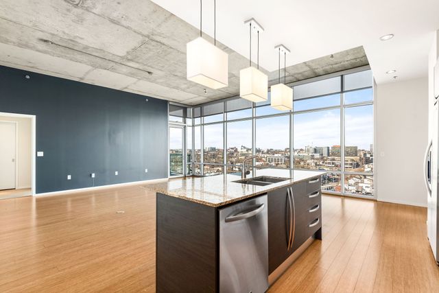 700 12th Ave S Unit 1411, Nashville, TN 37203
