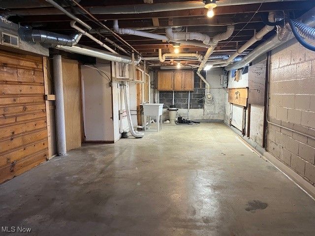 1789 Clague Road, Westlake, OH 44145