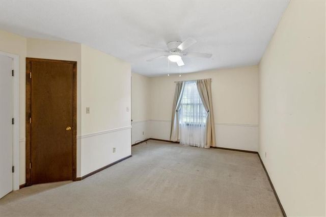 10215 W 101st Street, Overland Park, KS 66212