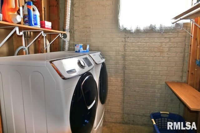 7520 S CAMERON Lane, Mapleton, IL 61547