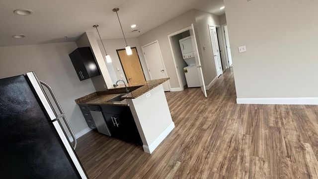 75 S Main Street 412, Attleboro, MA 02703