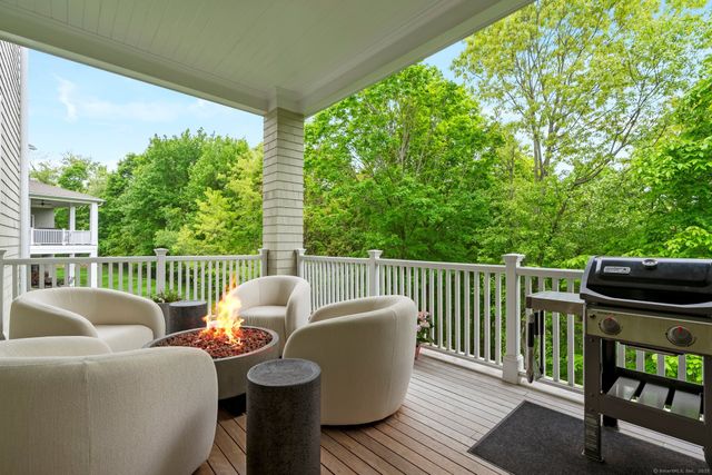 9 Damia Drive 9, Danbury, CT 06810