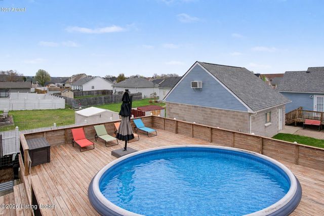 192 White Blossom Dr, Shepherdsville, KY 40165