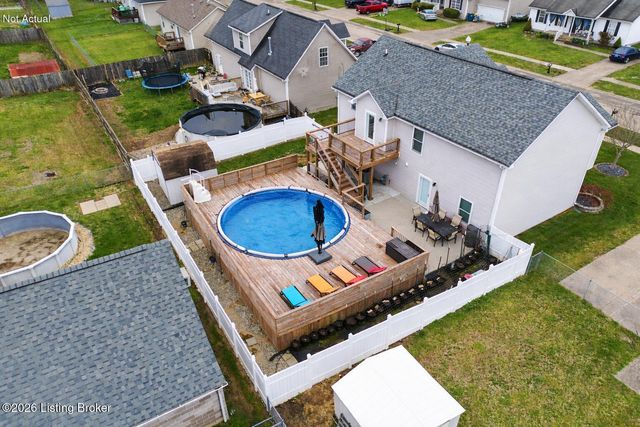 192 White Blossom Dr, Shepherdsville, KY 40165