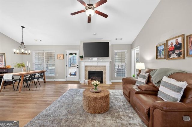 4747 Lost Creek Drive, Gainesville, GA 30504