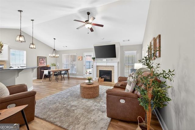 4747 Lost Creek Drive, Gainesville, GA 30504