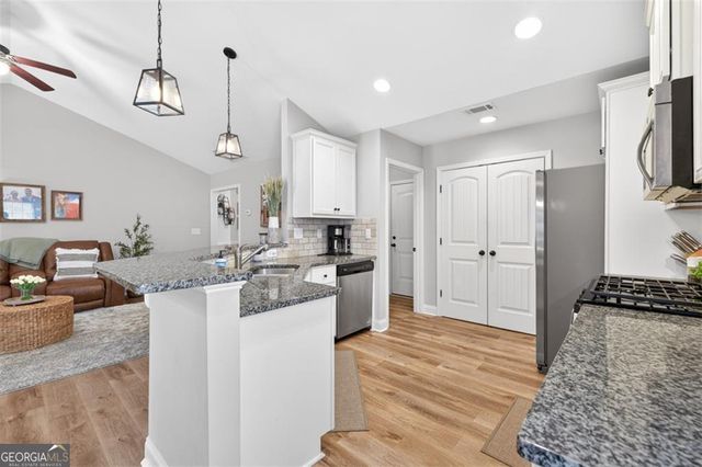 4747 Lost Creek Drive, Gainesville, GA 30504