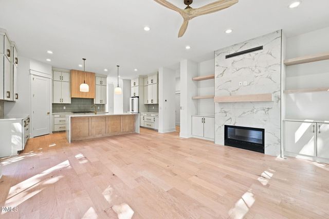 81611 Alexander, Chapel Hill, NC 27517