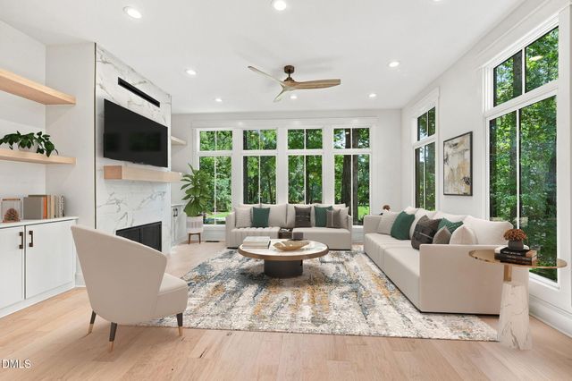 81611 Alexander, Chapel Hill, NC 27517