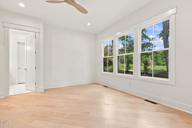 81611 Alexander, Chapel Hill, NC 27517