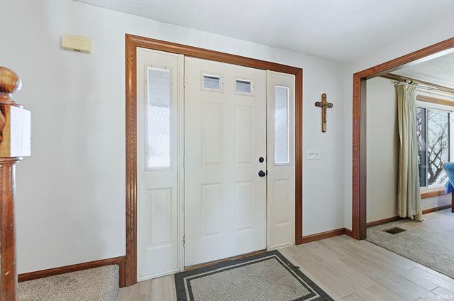 10410 Thatcher Court, Fort Wayne, IN 46845