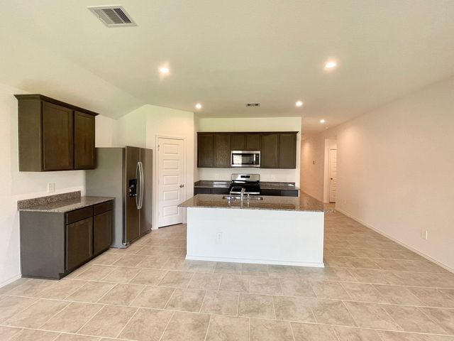 7515 Cattle Walker Court, Rosharon, TX 77583