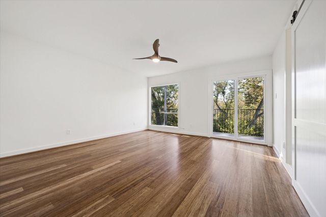 1802 Stoney Brook 102, Houston, TX 77063