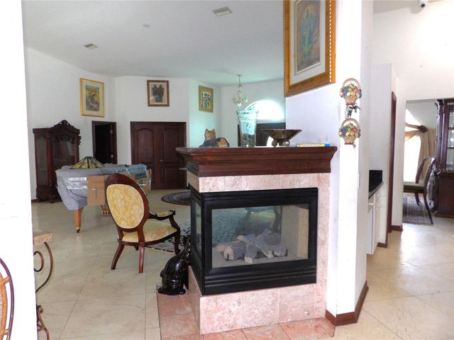 2515 E HAMPSHIRE STREET, Inverness, FL 34453