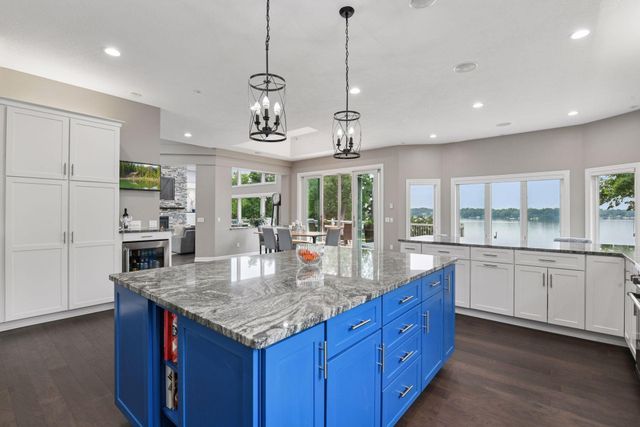 1065 Bayside Lane, Minnetrista, MN 55364
