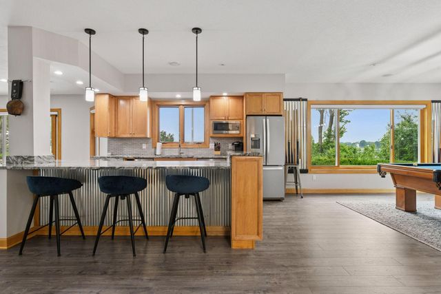 1065 Bayside Lane, Minnetrista, MN 55364