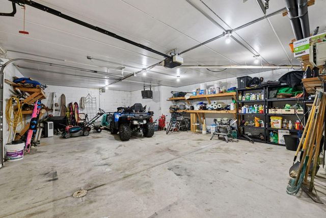 1065 Bayside Lane, Minnetrista, MN 55364