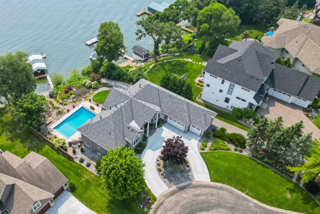 1065 Bayside Lane, Minnetrista, MN 55364