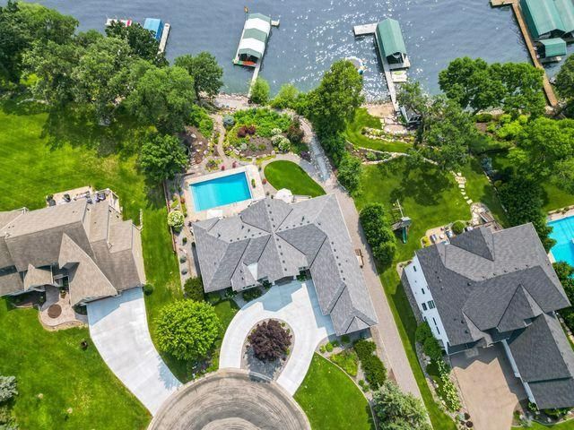 1065 Bayside Lane, Minnetrista, MN 55364