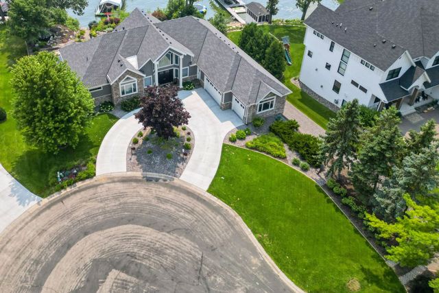 1065 Bayside Lane, Minnetrista, MN 55364