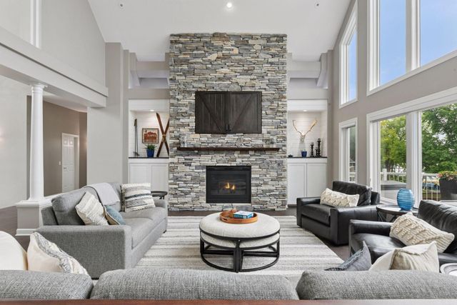 1065 Bayside Lane, Minnetrista, MN 55364