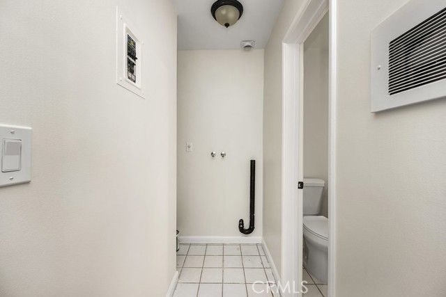 784 N Shattuck Pl, Orange, CA 92867