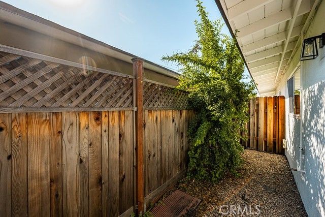 784 N Shattuck Pl, Orange, CA 92867