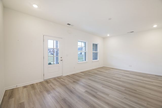 779 Coburg St, Gallatin, TN 37066