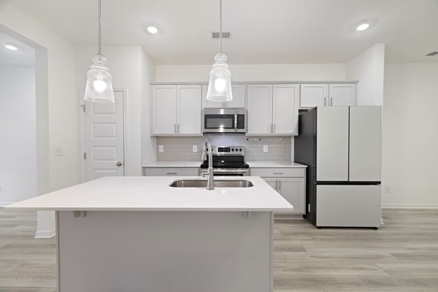 779 Coburg St, Gallatin, TN 37066