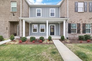 779 Coburg St, Gallatin, TN 37066