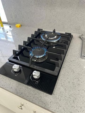 235 W 16th St, Hialeah, FL 33010