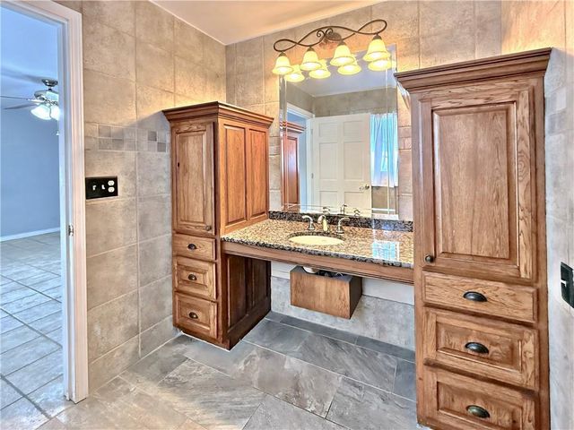 5501 CR 5200 Road, Cherryvale, KS 67335