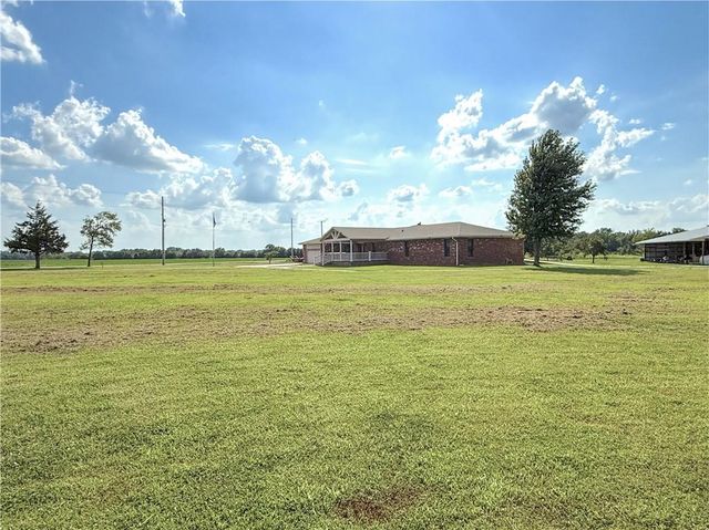 5501 CR 5200 Road, Cherryvale, KS 67335