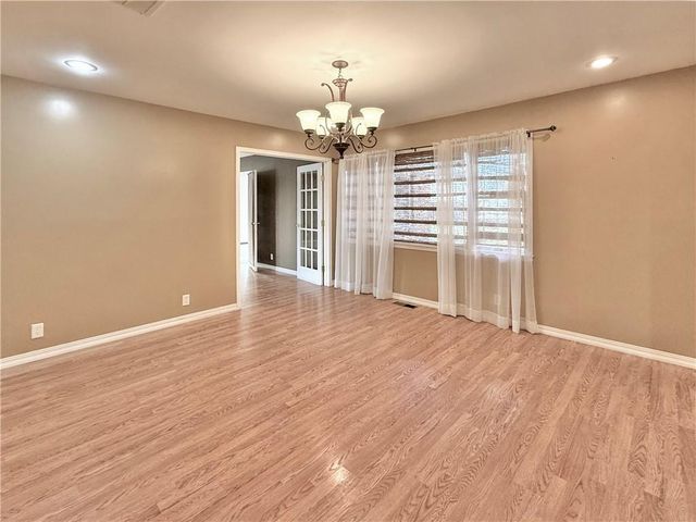 5501 CR 5200 Road, Cherryvale, KS 67335