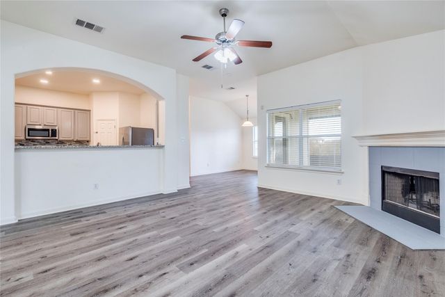 740 Dark Horse LN, Buda, TX 78610