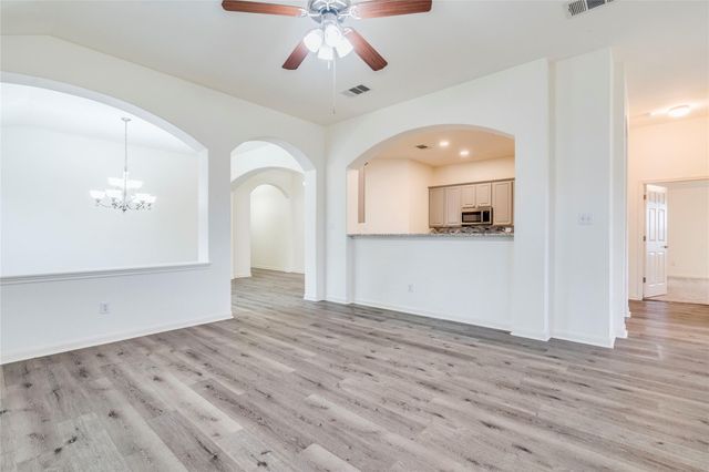 740 Dark Horse LN, Buda, TX 78610