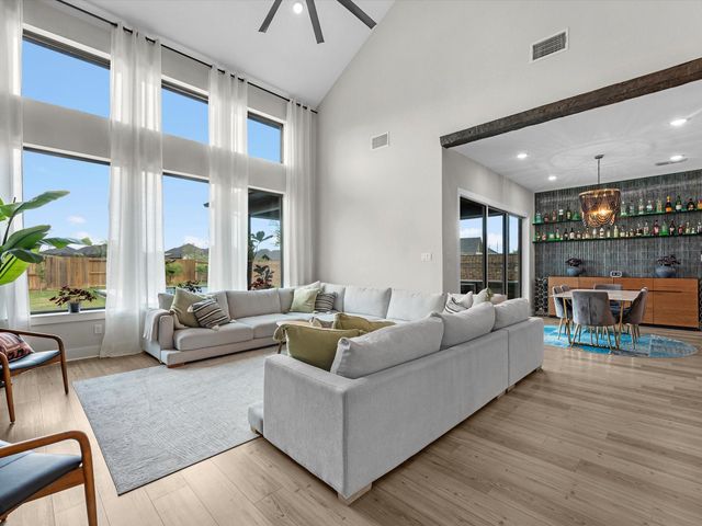 32002 Crested Knoll Court, Fulshear, TX 77441