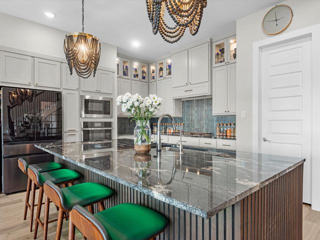 32002 Crested Knoll Court, Fulshear, TX 77441