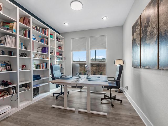 32002 Crested Knoll Court, Fulshear, TX 77441