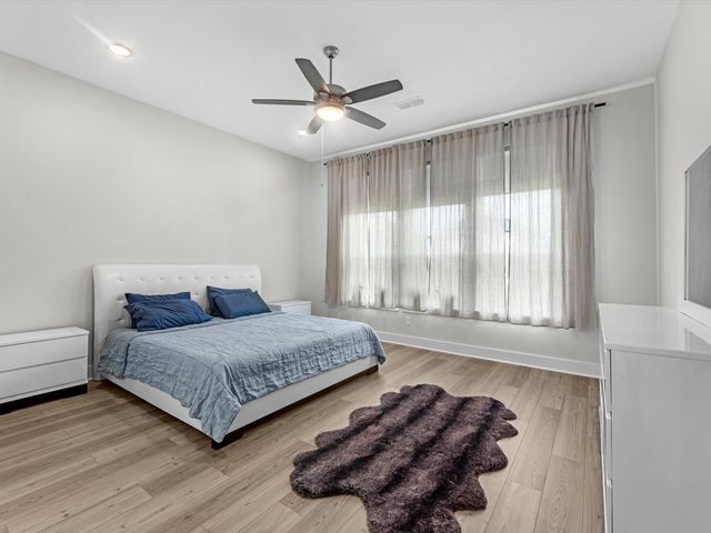 32002 Crested Knoll Court, Fulshear, TX 77441