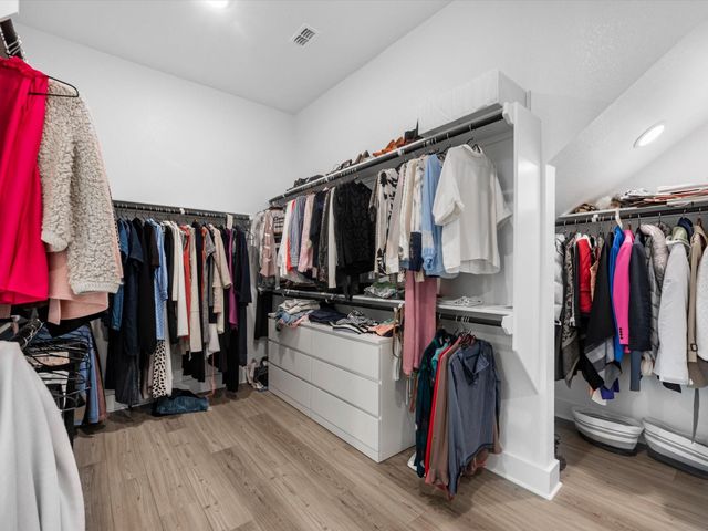 32002 Crested Knoll Court, Fulshear, TX 77441