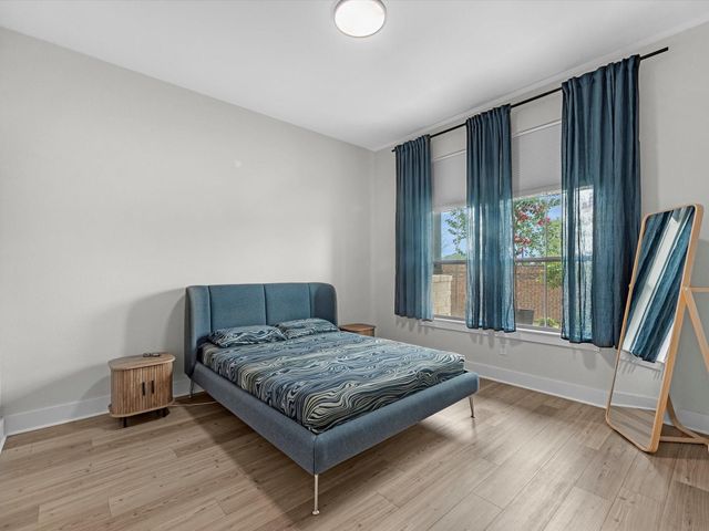 32002 Crested Knoll Court, Fulshear, TX 77441