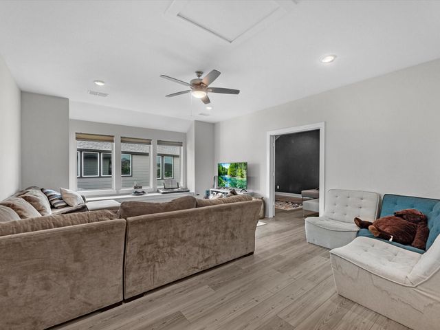 32002 Crested Knoll Court, Fulshear, TX 77441