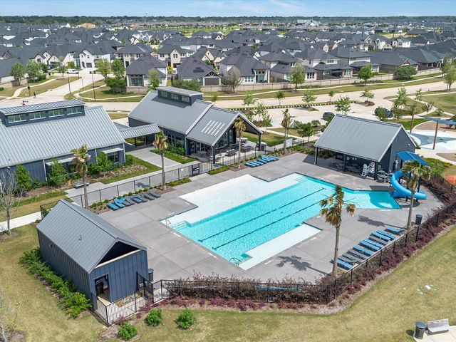 32002 Crested Knoll Court, Fulshear, TX 77441