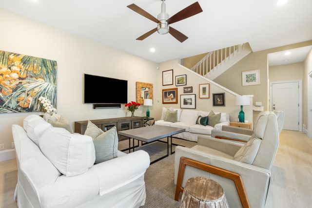 176 Golf Village Boulevard, Jupiter, FL 33458