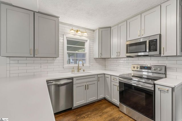 18 Bent Twig Drive, Greenville, SC 29605